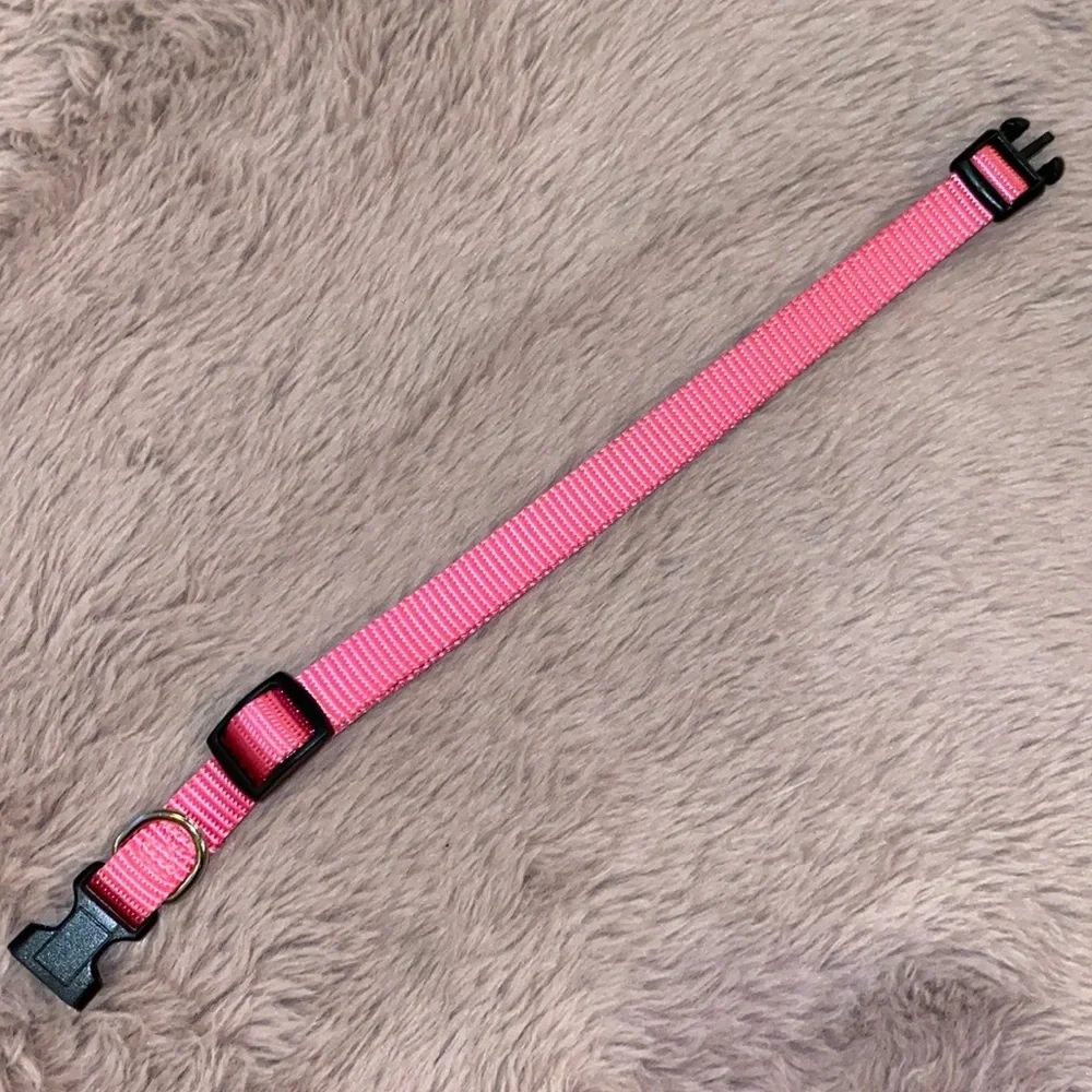 Pink pet collar, adjustable sizing, bright pink, black closure, .5” wide dog cat